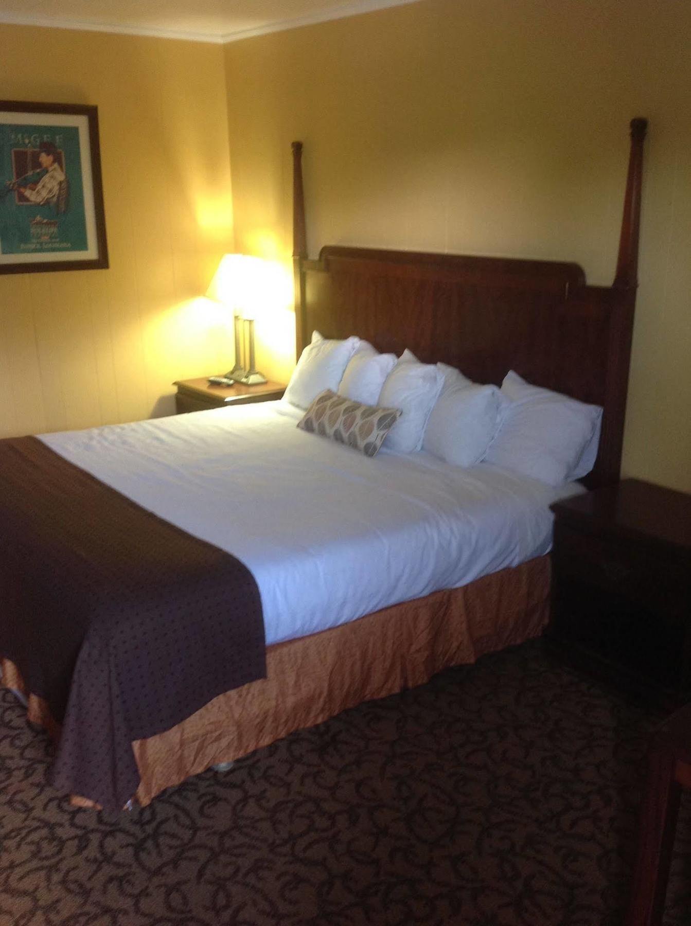 L'Acadie Inn & Rv Park Eunice Экстерьер фото